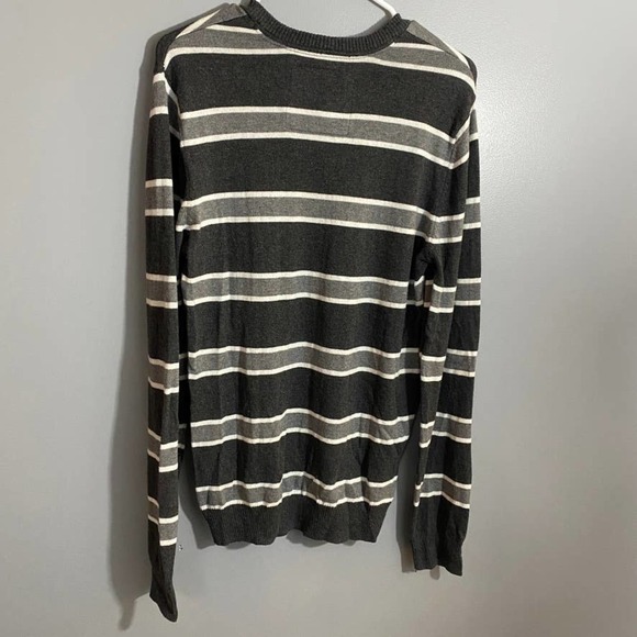 aeropostale Wool Blend V-Neck Sweater Size M - Picture 6 of 6